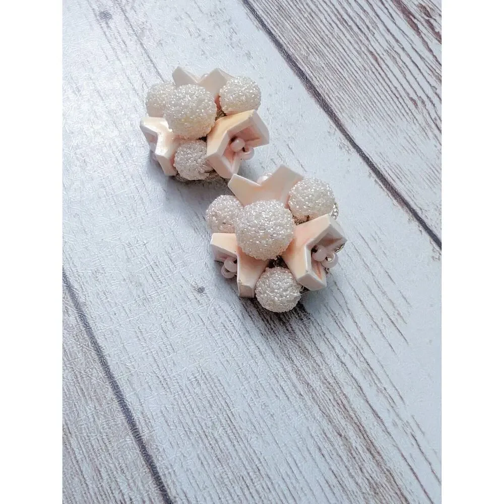 Vintage Clip On Earrings Light Peach Tone Unusual Cluster 7/8
